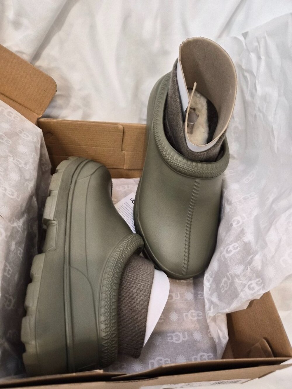 Women's Size 7 Tasman X